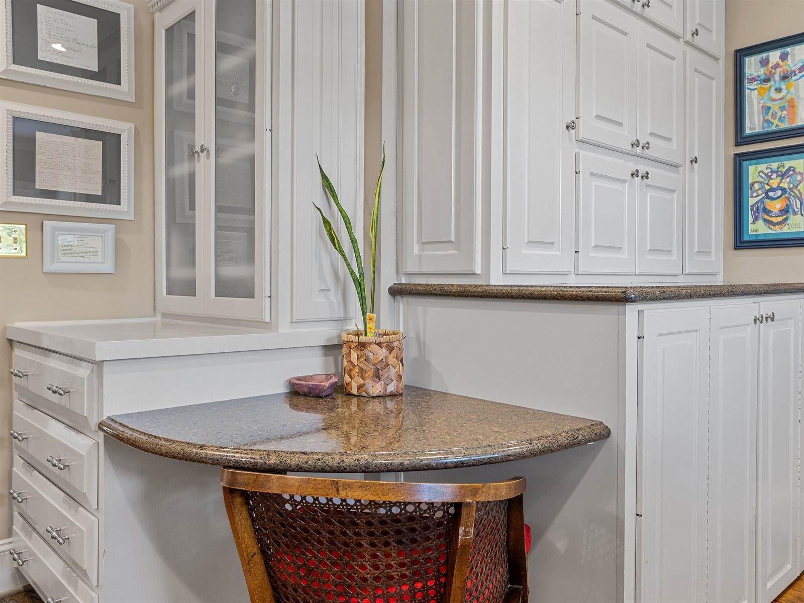 1076 Woodburn Road, Spartanburg, SC 29302