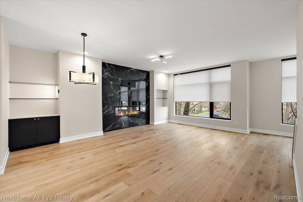 104 North Center Cove, #11, NorthvilleCity_Wayne, MI 48167