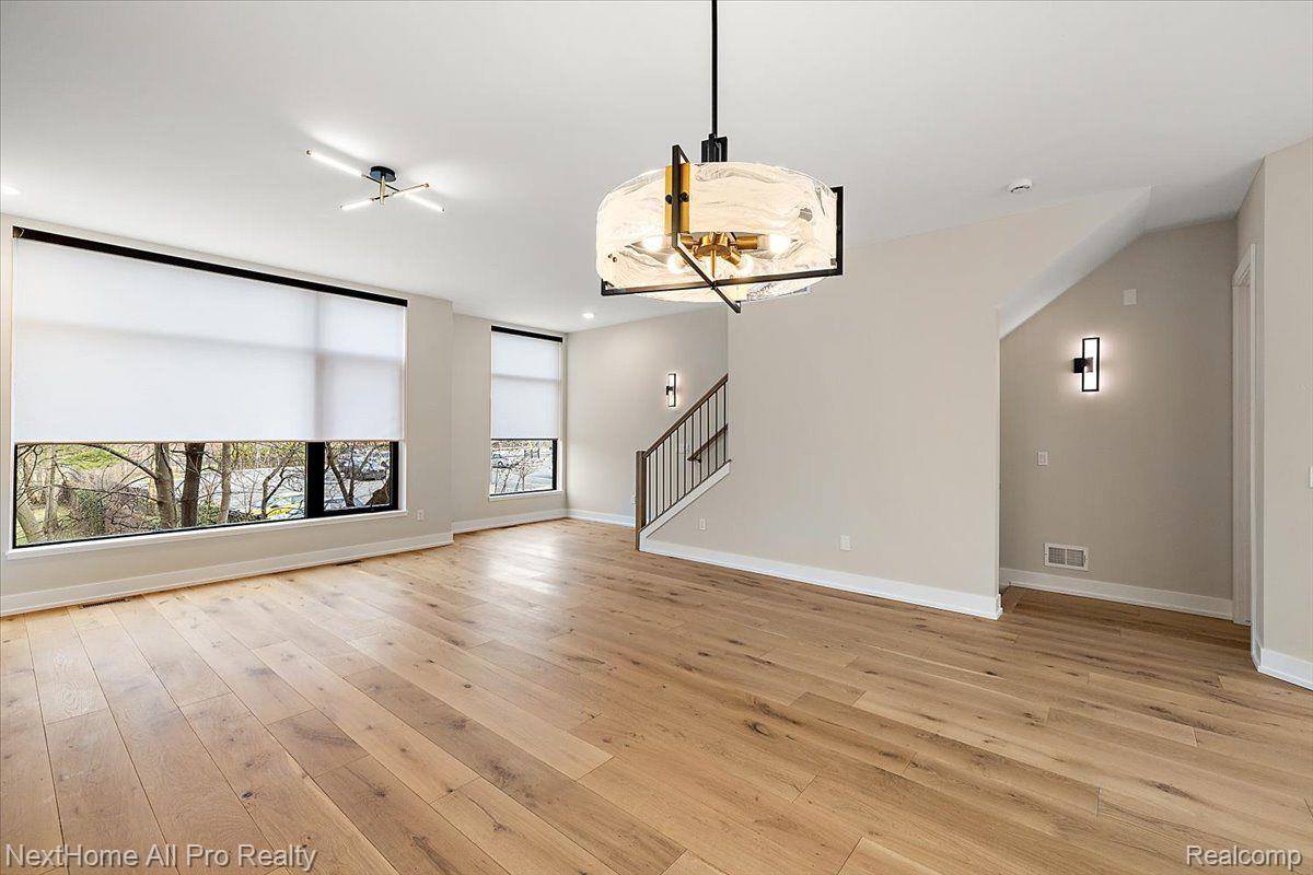 104 North Center Cove, #11, NorthvilleCity_Wayne, MI 48167