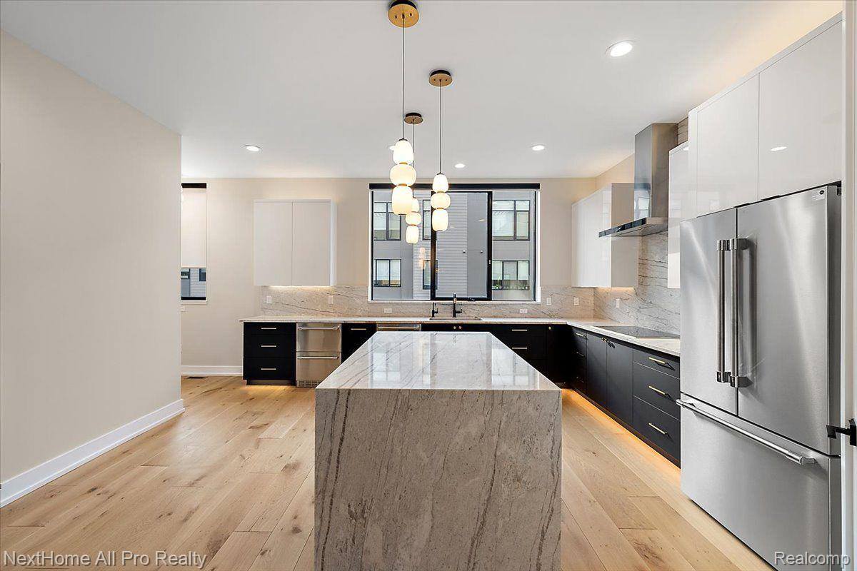 104 North Center Cove, #11, NorthvilleCity_Wayne, MI 48167