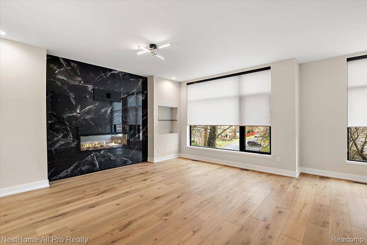 104 North Center Cove, #11, NorthvilleCity_Wayne, MI 48167