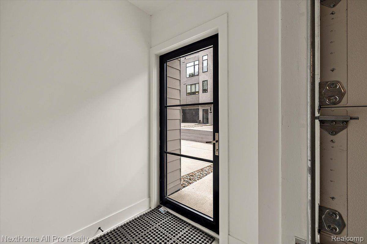 104 North Center Cove, #11, NorthvilleCity_Wayne, MI 48167