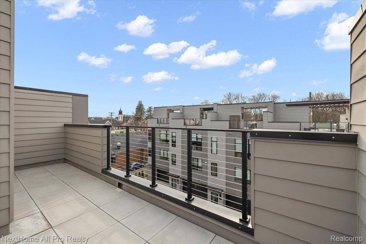 104 North Center Cove, #11, NorthvilleCity_Wayne, MI 48167