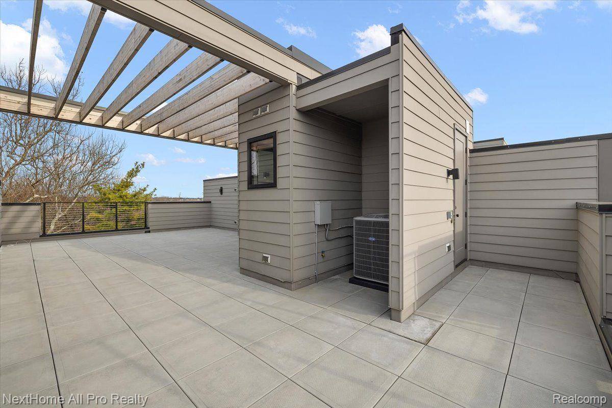 104 North Center Cove, #11, NorthvilleCity_Wayne, MI 48167