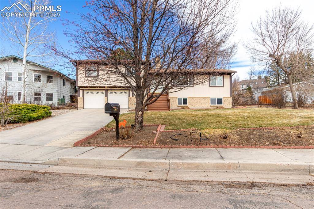 3934 Alemeda Circle, Colorado Springs, CO 80918