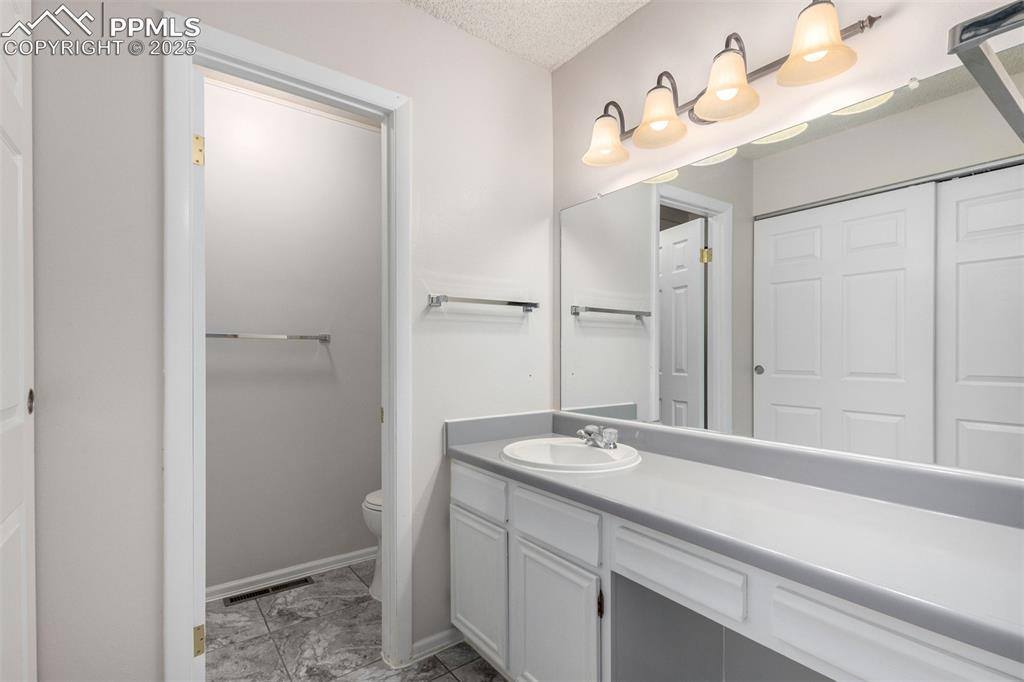 3934 Alemeda Circle, Colorado Springs, CO 80918