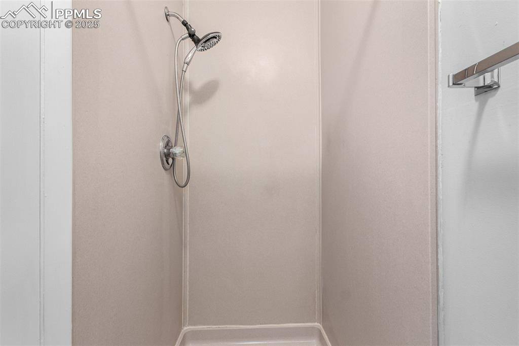 3934 Alemeda Circle, Colorado Springs, CO 80918