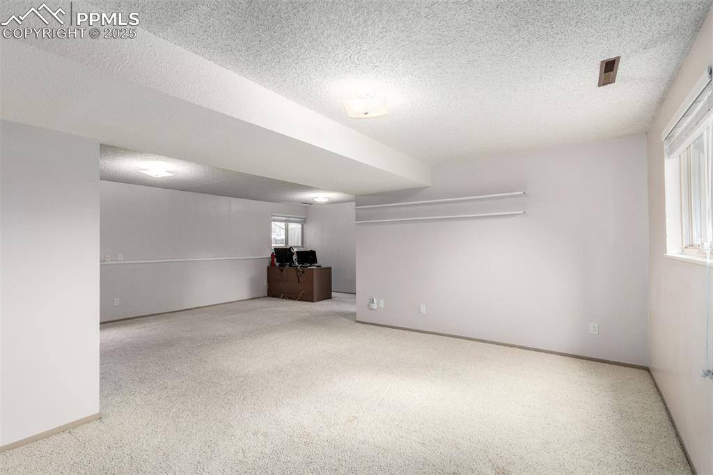 3934 Alemeda Circle, Colorado Springs, CO 80918