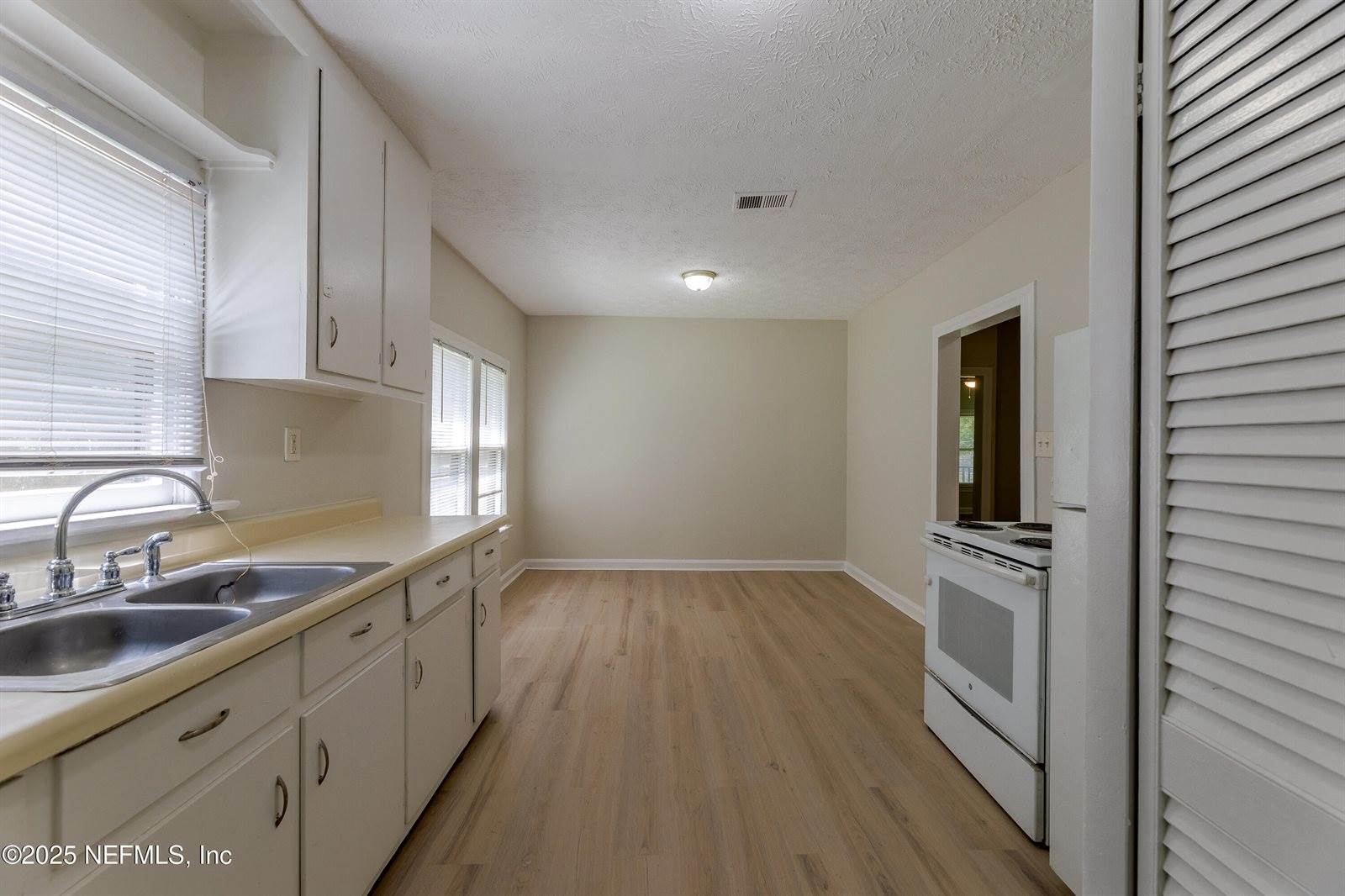 3426 Lowell Avenue, Jacksonville, FL 32254