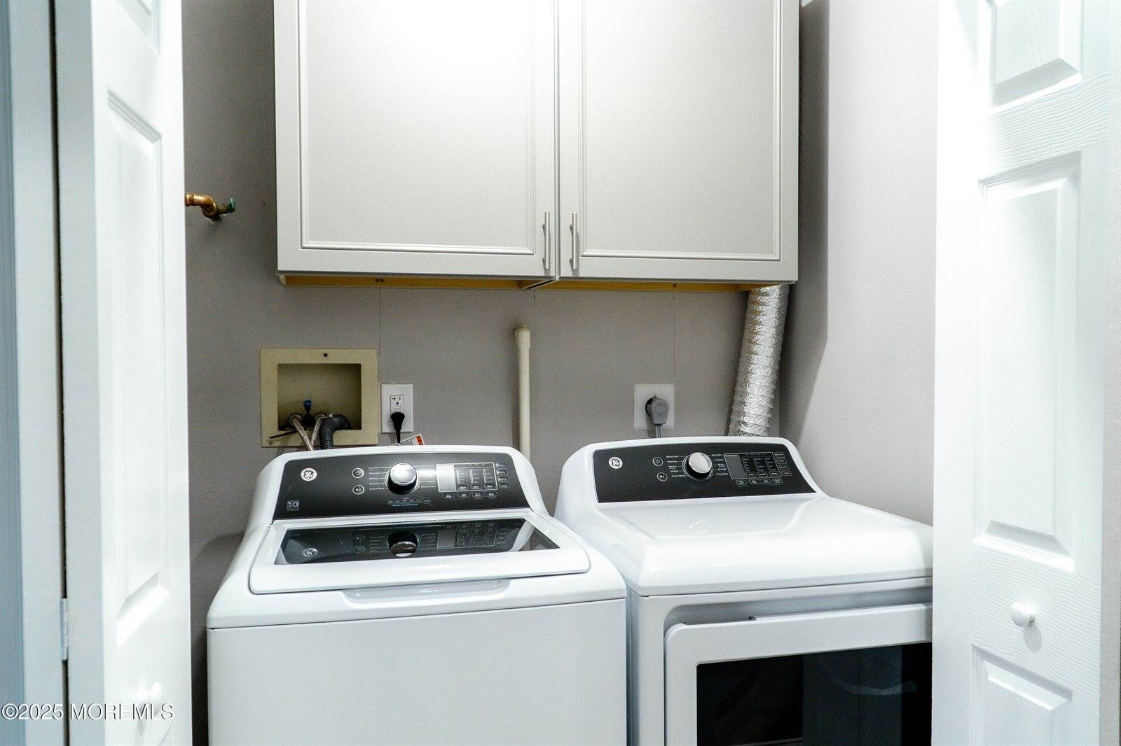 646B Nutley Drive, Monroe, NJ 08831