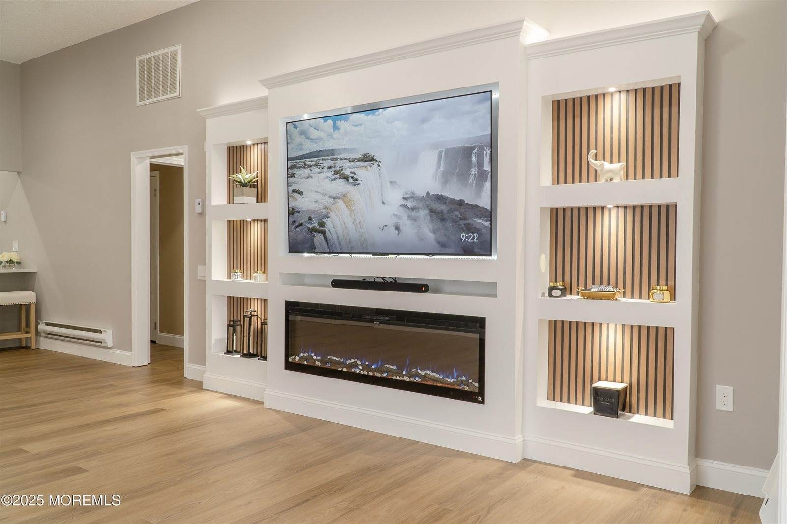 646B Nutley Drive, Monroe, NJ 08831