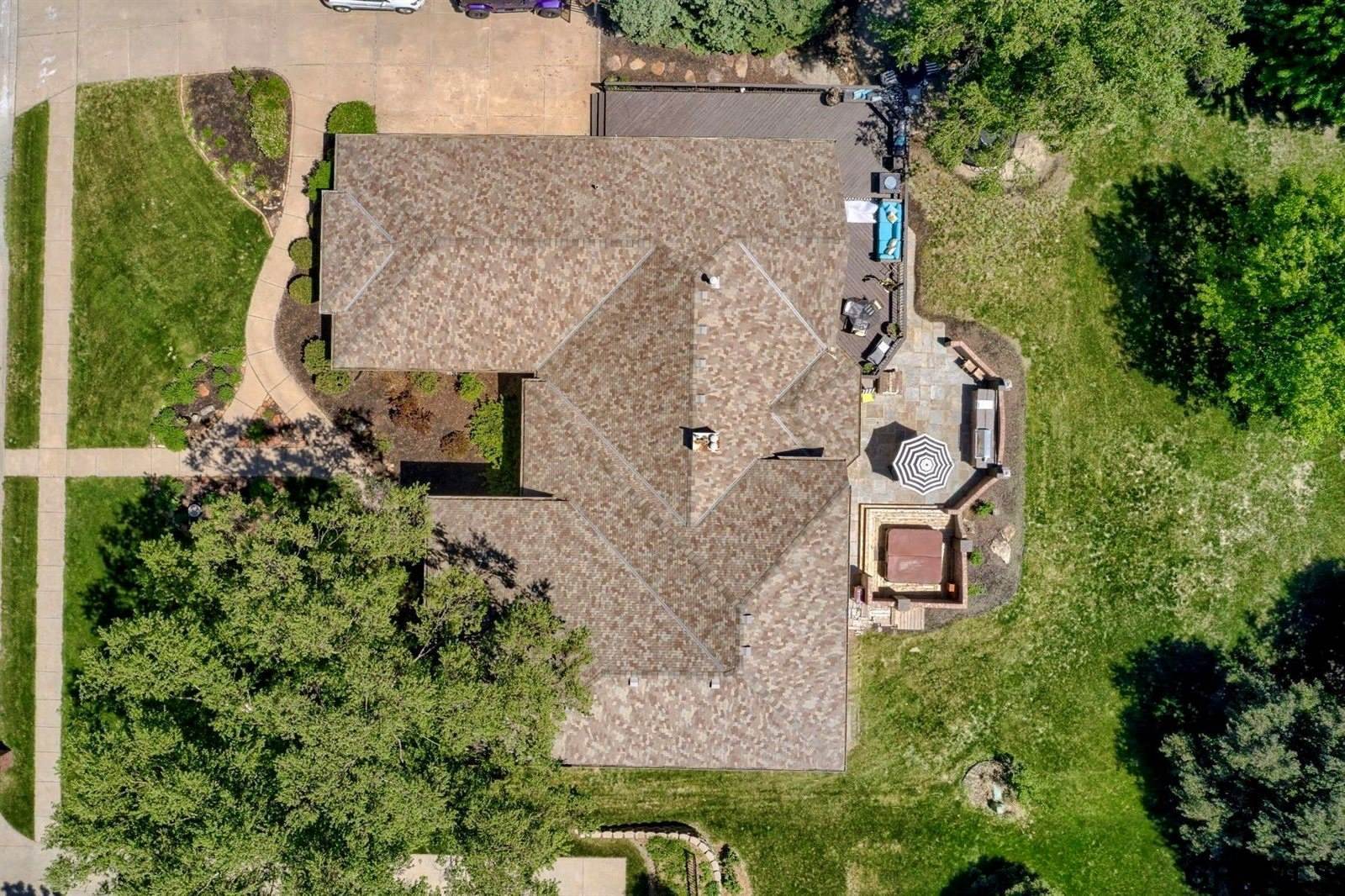 18419 Poppleton Circle, Omaha, NE 68130