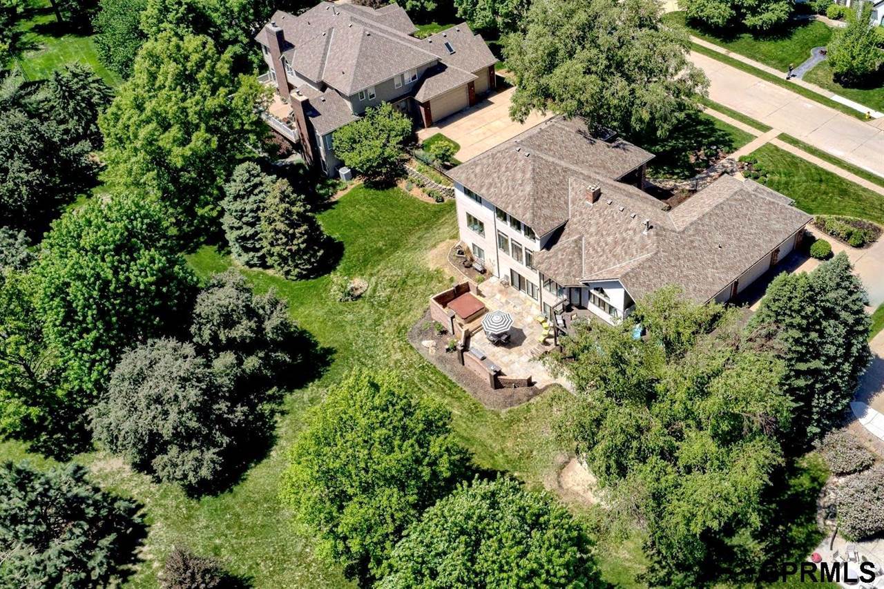 18419 Poppleton Circle, Omaha, NE 68130