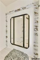 18419 Poppleton Circle, Omaha, NE 68130