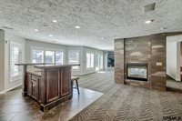 18419 Poppleton Circle, Omaha, NE 68130