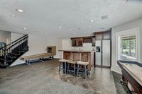 18419 Poppleton Circle, Omaha, NE 68130