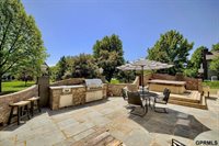 18419 Poppleton Circle, Omaha, NE 68130