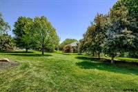 18419 Poppleton Circle, Omaha, NE 68130