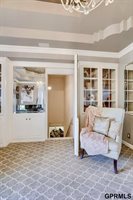 18419 Poppleton Circle, Omaha, NE 68130