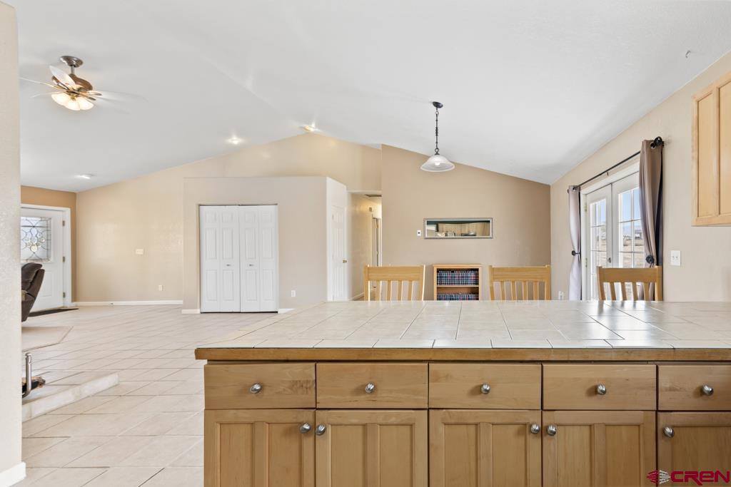 19496 E Road, Delta, CO 81416