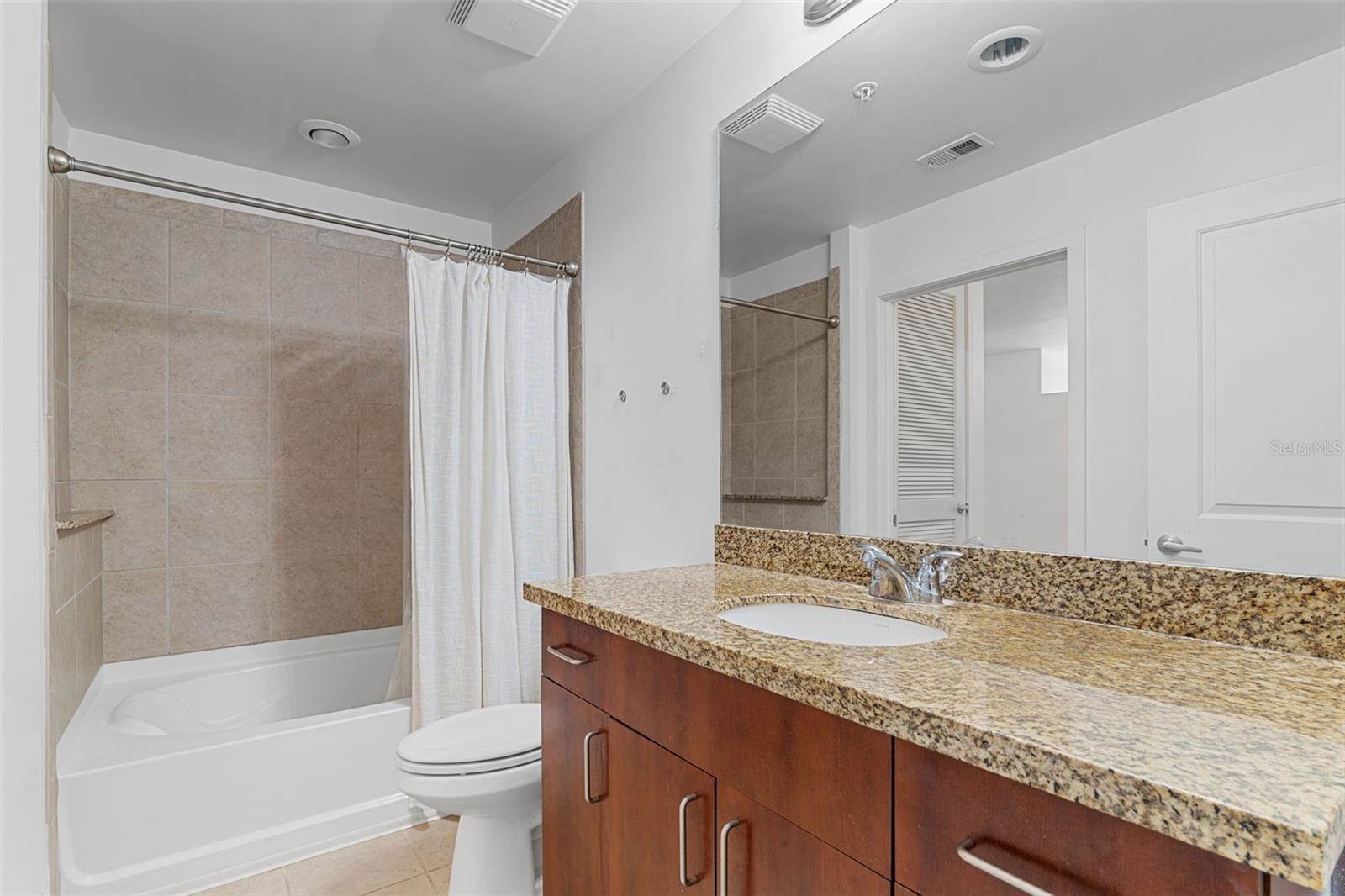 155 South Court Avenue, #2008, Orlando, FL 32801