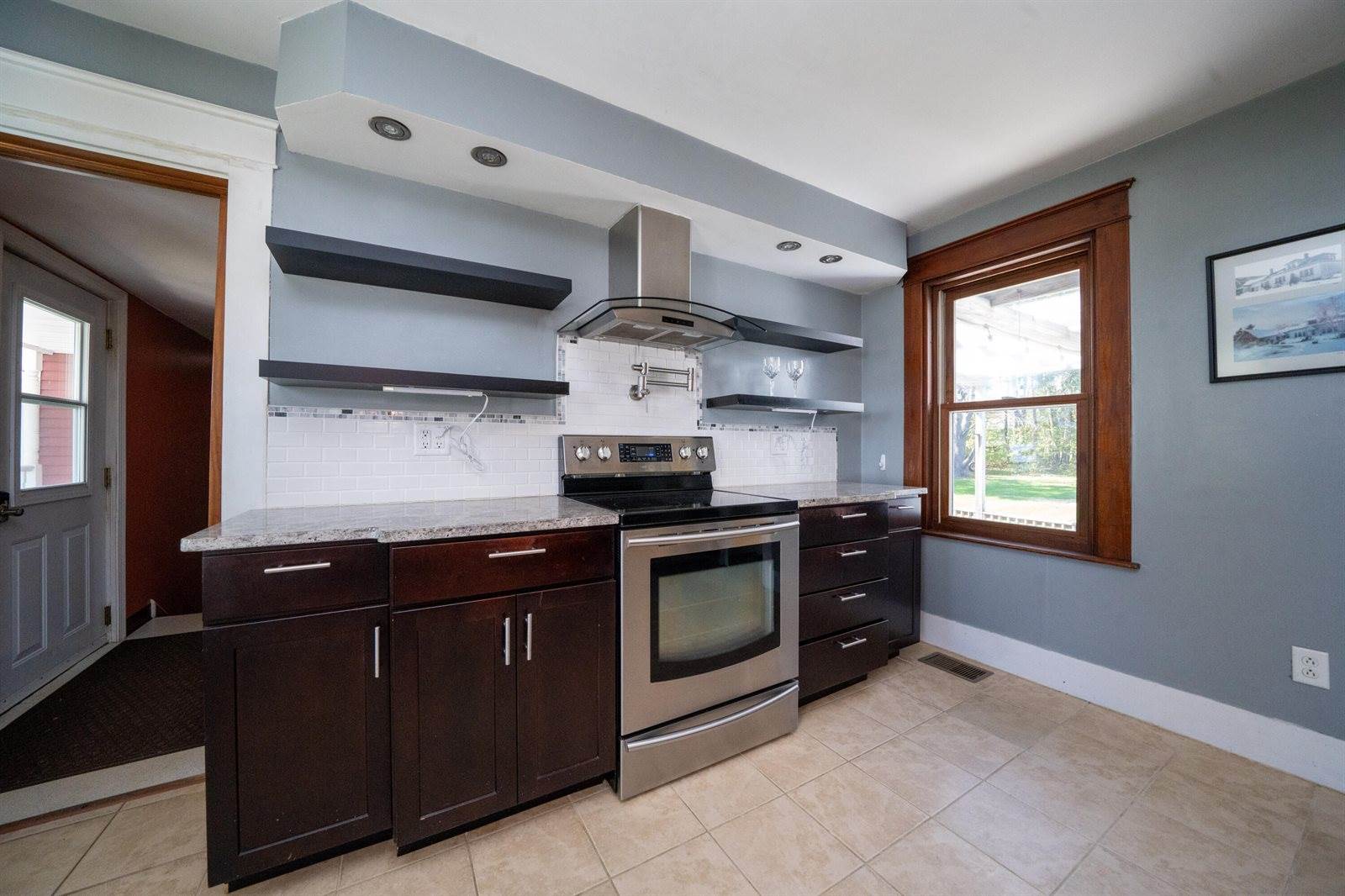 136 Lancaster Avenue, Bangor, ME 04401