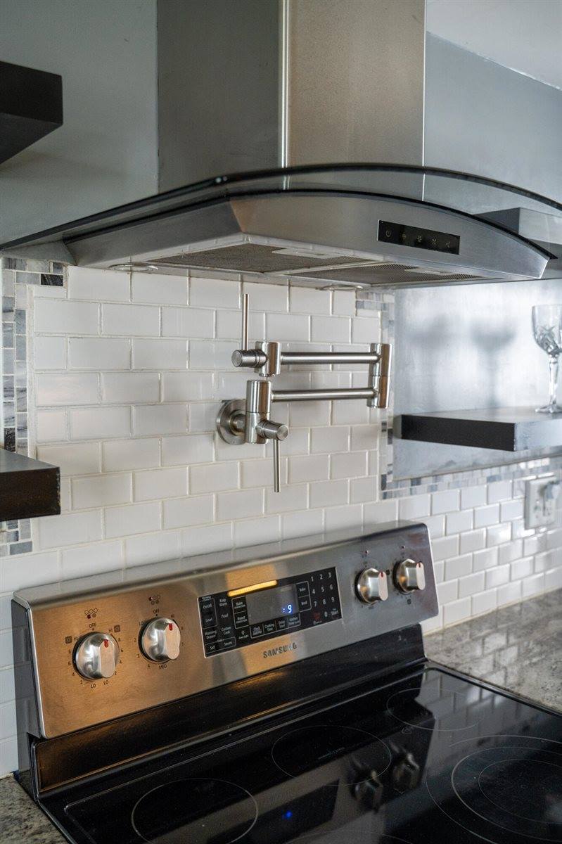 136 Lancaster Avenue, Bangor, ME 04401