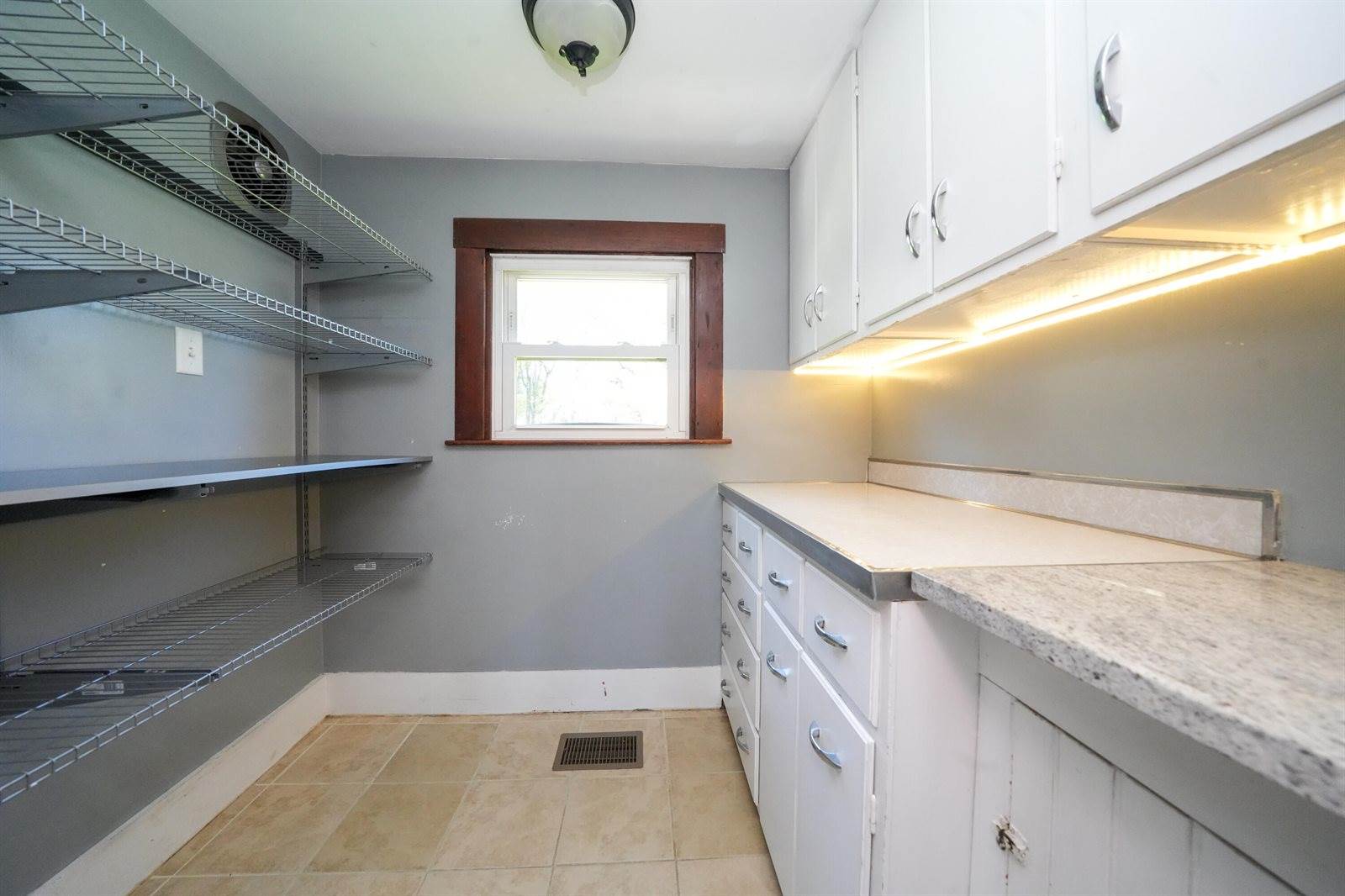 136 Lancaster Avenue, Bangor, ME 04401