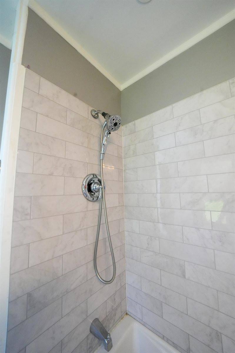 136 Lancaster Avenue, Bangor, ME 04401