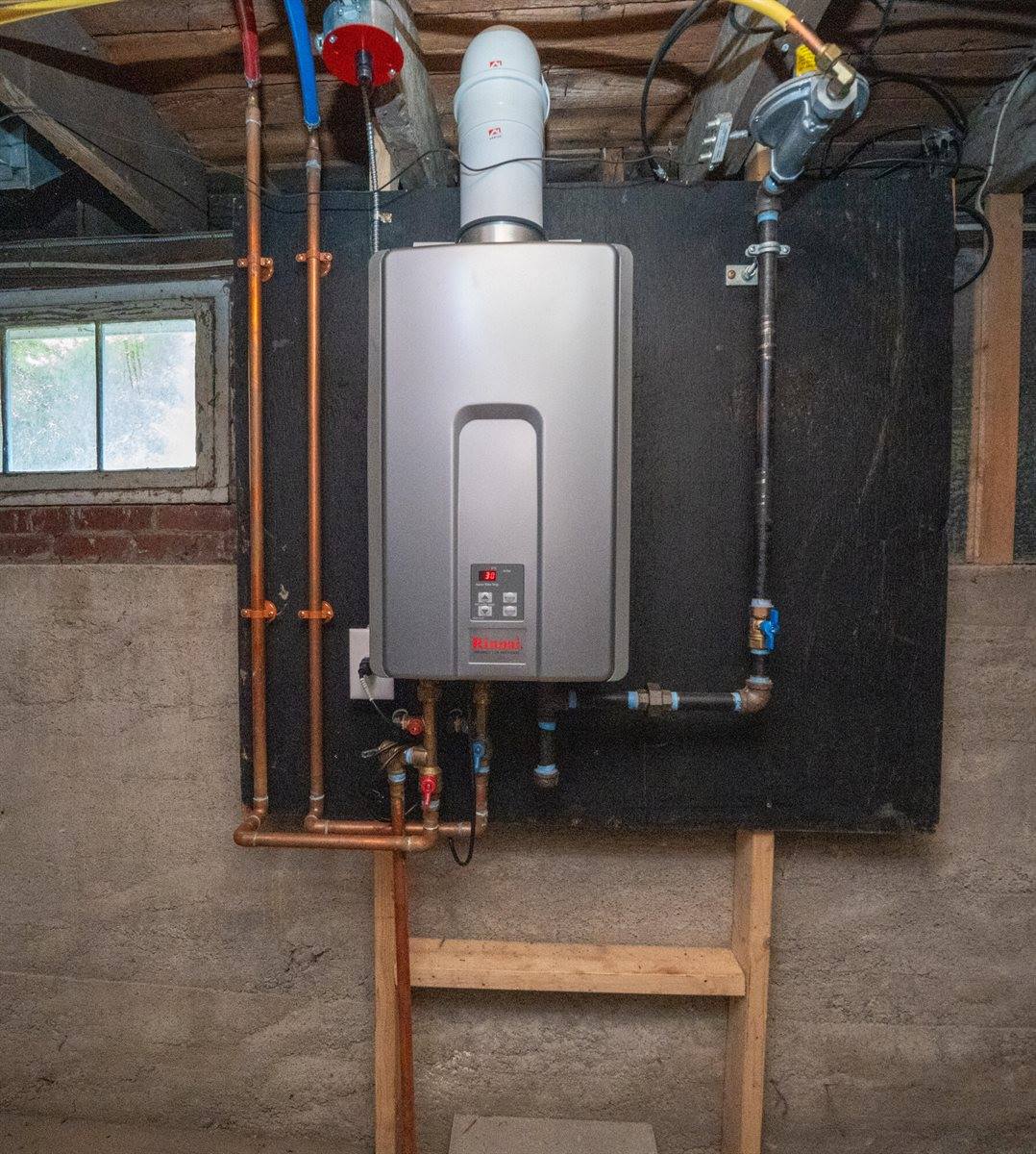 136 Lancaster Avenue, Bangor, ME 04401