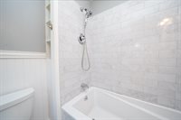 136 Lancaster Avenue, Bangor, ME 04401