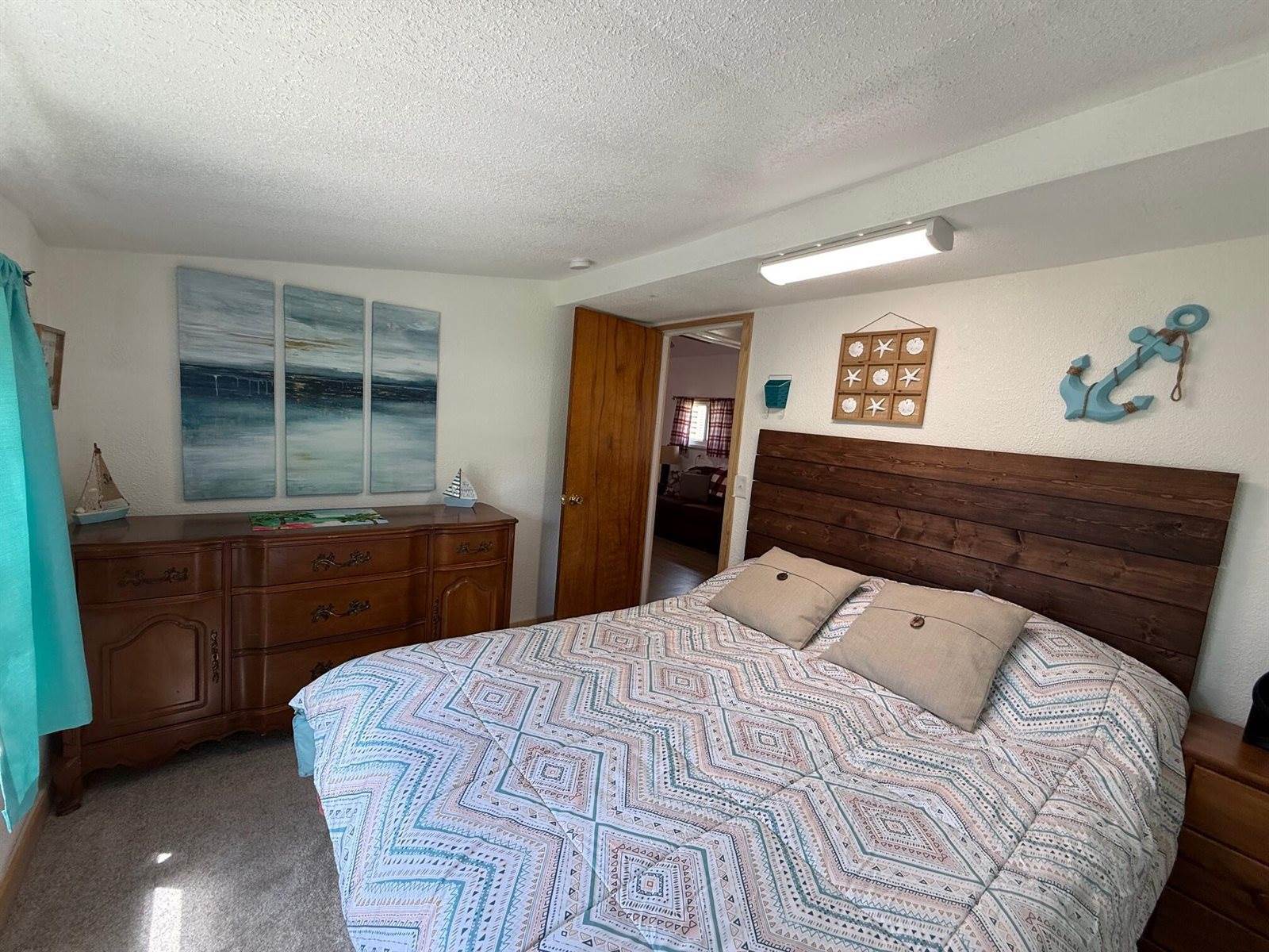 10117 M-18, Gladwin, MI 48624