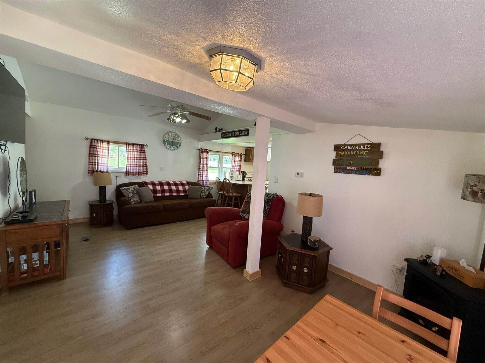 10117 M-18, Gladwin, MI 48624