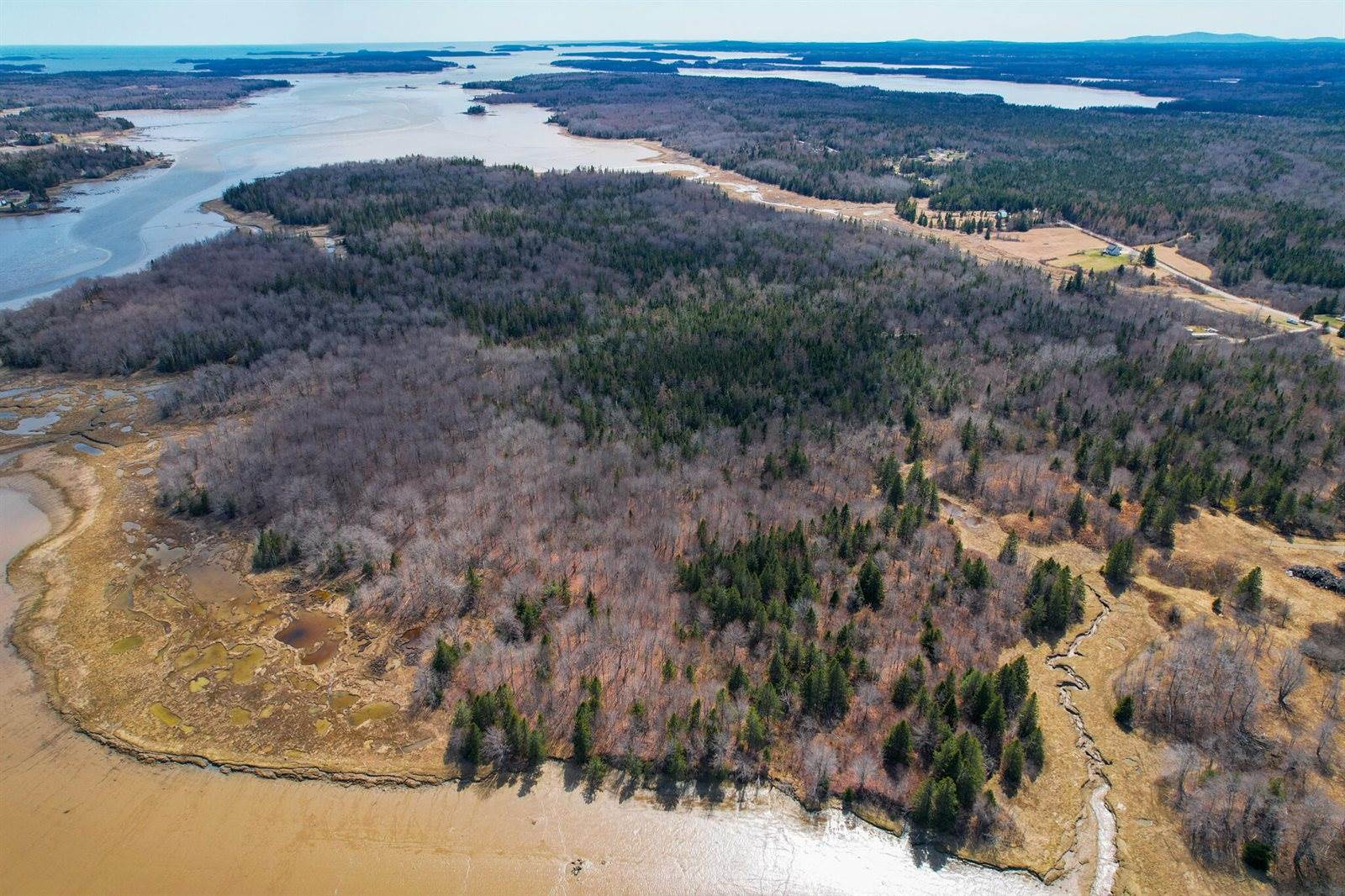 M5L42 Hooke Road, Harrington, ME 04643