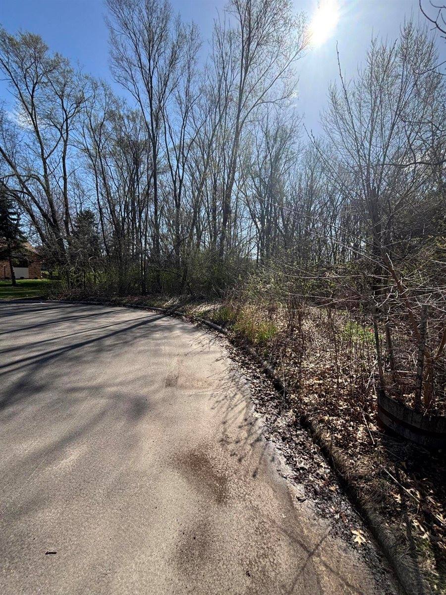 000 Keller Ct, Onalaska, WI 54650