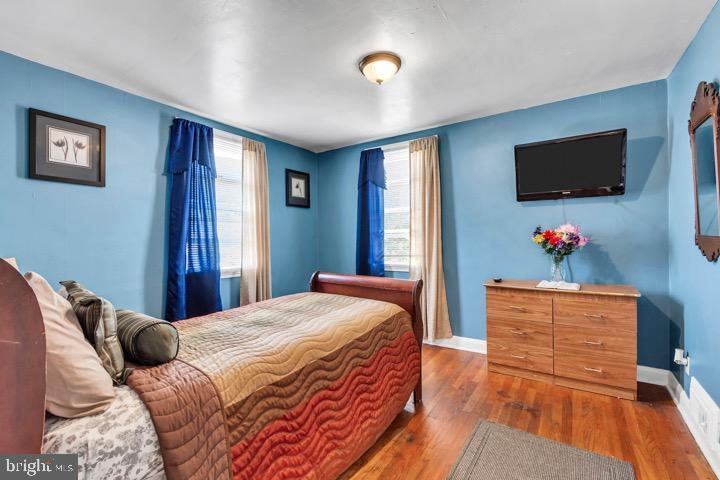 904 Evesham Avenue, Baltimore, MD 21212