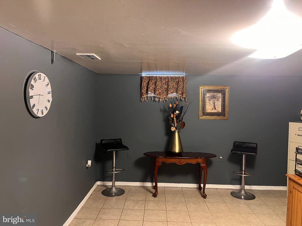 904 Evesham Avenue, Baltimore, MD 21212