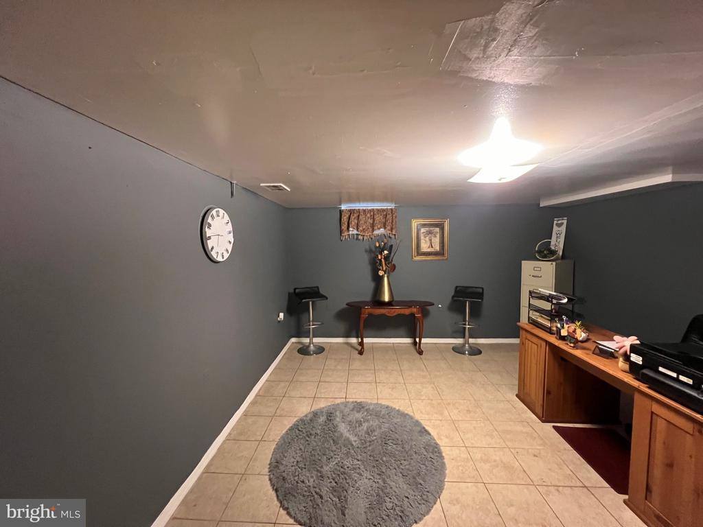 904 Evesham Avenue, Baltimore, MD 21212