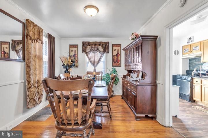 904 Evesham Avenue, Baltimore, MD 21212