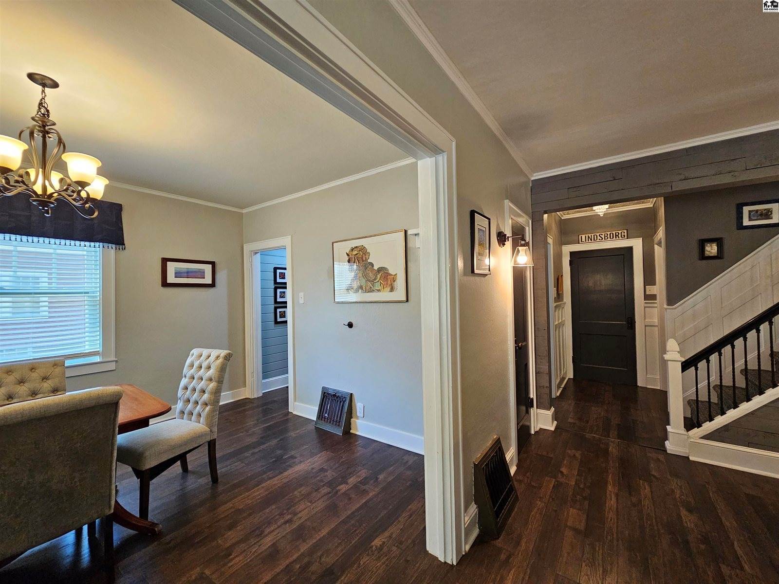 321 North 3rd St, Lindsborg, KS 67456