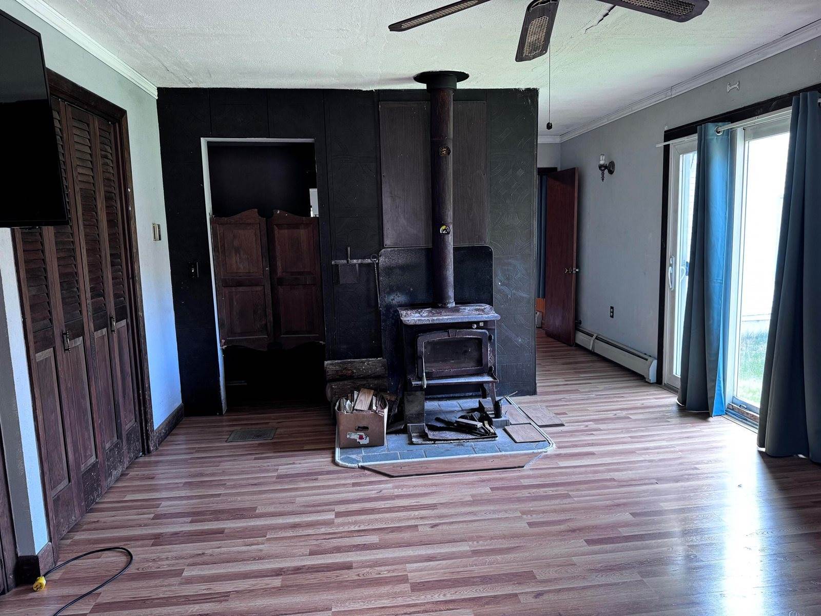 1596 Bald Mountain Road, Orland, ME 04472