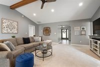 109 W Lexi Lane, Parker City, IN 47368