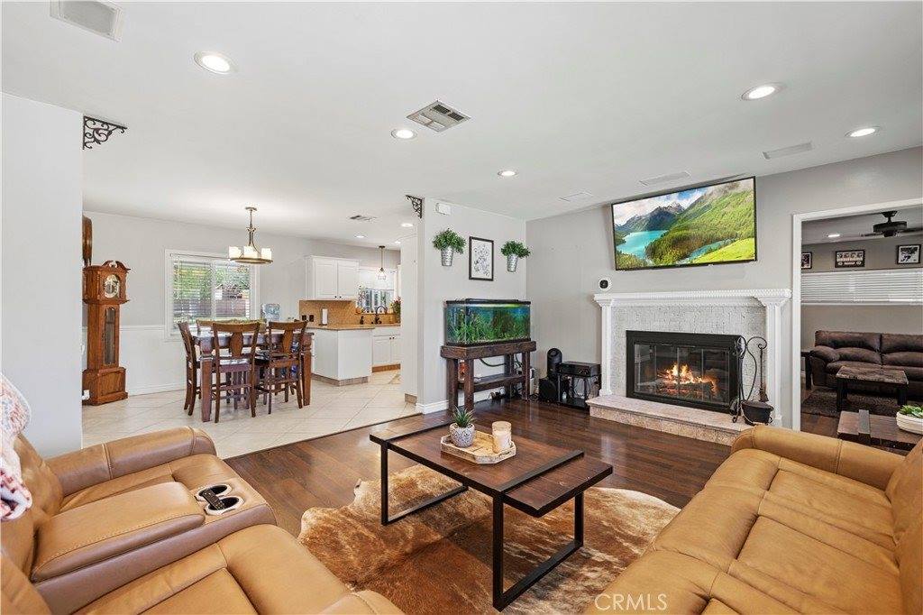 5136 West Avenue L8, Lancaster, CA 93536