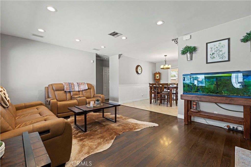 5136 West Avenue L8, Lancaster, CA 93536