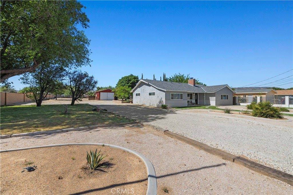 5136 West Avenue L8, Lancaster, CA 93536