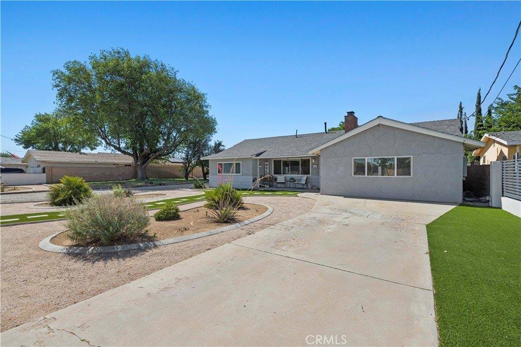 5136 West Avenue L8, Lancaster, CA 93536
