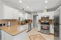 5136 West Avenue L8, Lancaster, CA 93536