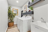 5136 West Avenue L8, Lancaster, CA 93536