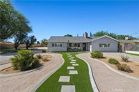 5136 West Avenue L8, Lancaster, CA 93536