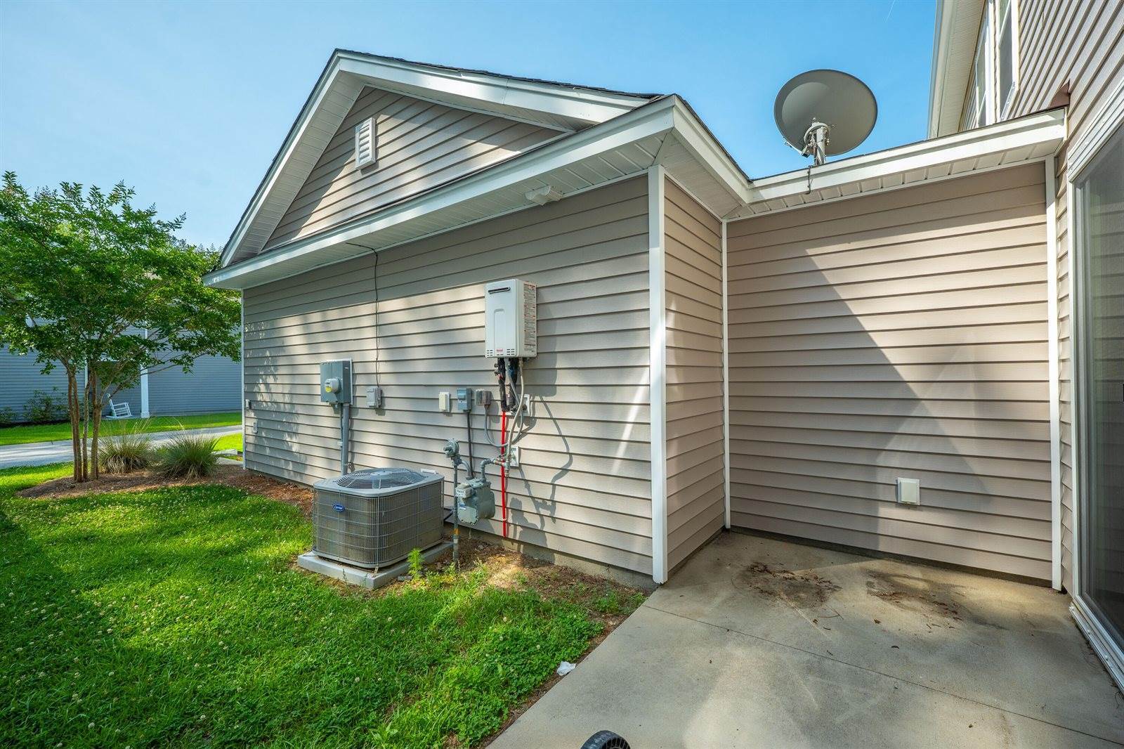 1876 Towne Street, Johns Island, SC 29455